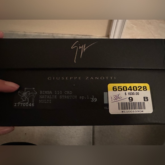 Giuseppe Zanotti Strech sparkle boot - Picture 14 of 14